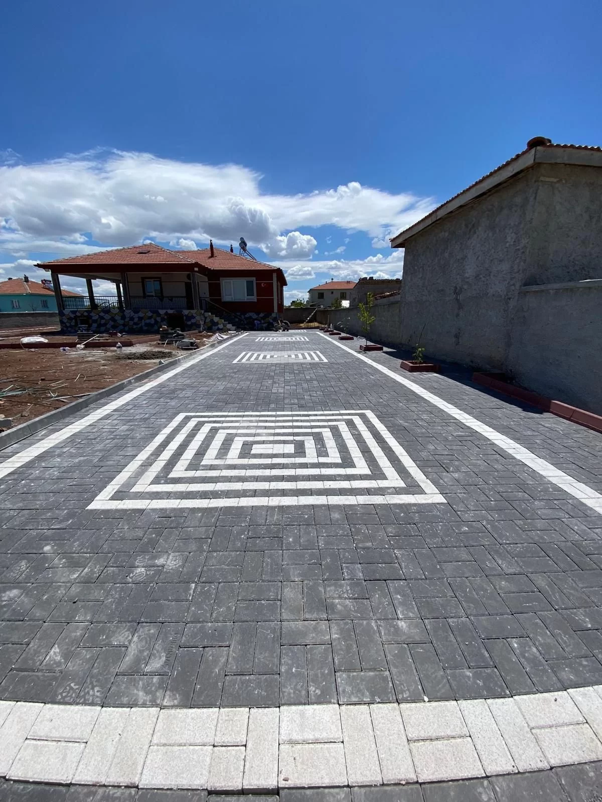 Parke Taşı Döşeme Nasıl Yapılır? Aşamaları Nelerdir?